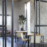 Chair Quin and table Ranq