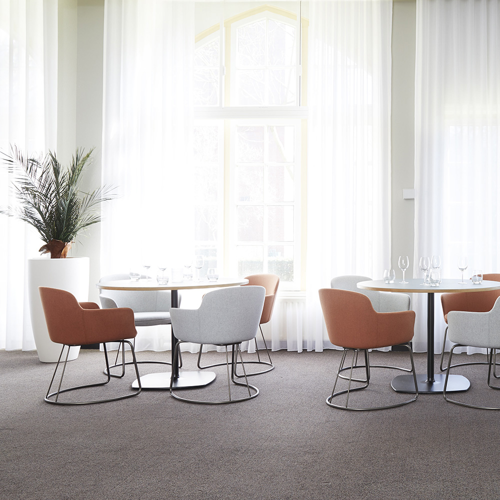 horeca-inrichting-rooie-pannen